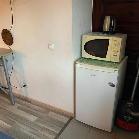 K65, Nice 1-Bedroom Apartment - 2 Big Beds Tartu Bagian luar foto